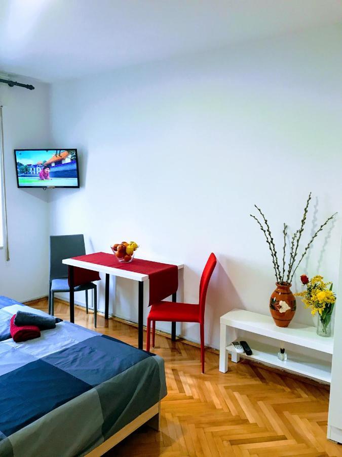Pula Center Old Town Apartments And Rooms Dış mekan fotoğraf