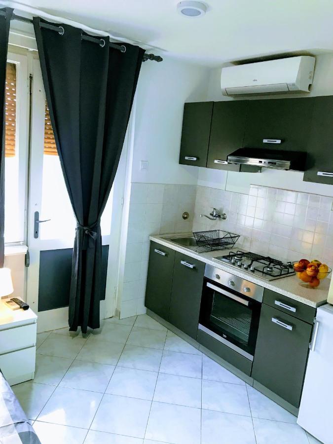 Pula Center Old Town Apartments And Rooms Dış mekan fotoğraf